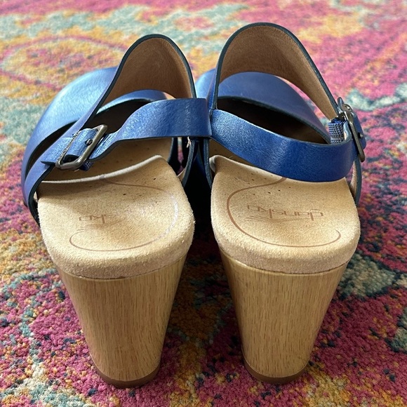 Dansko | Women’s Royal Blue Leather Thea Closed Toe Heel Strap Clogs, Size 8 - Picture 12 of 16